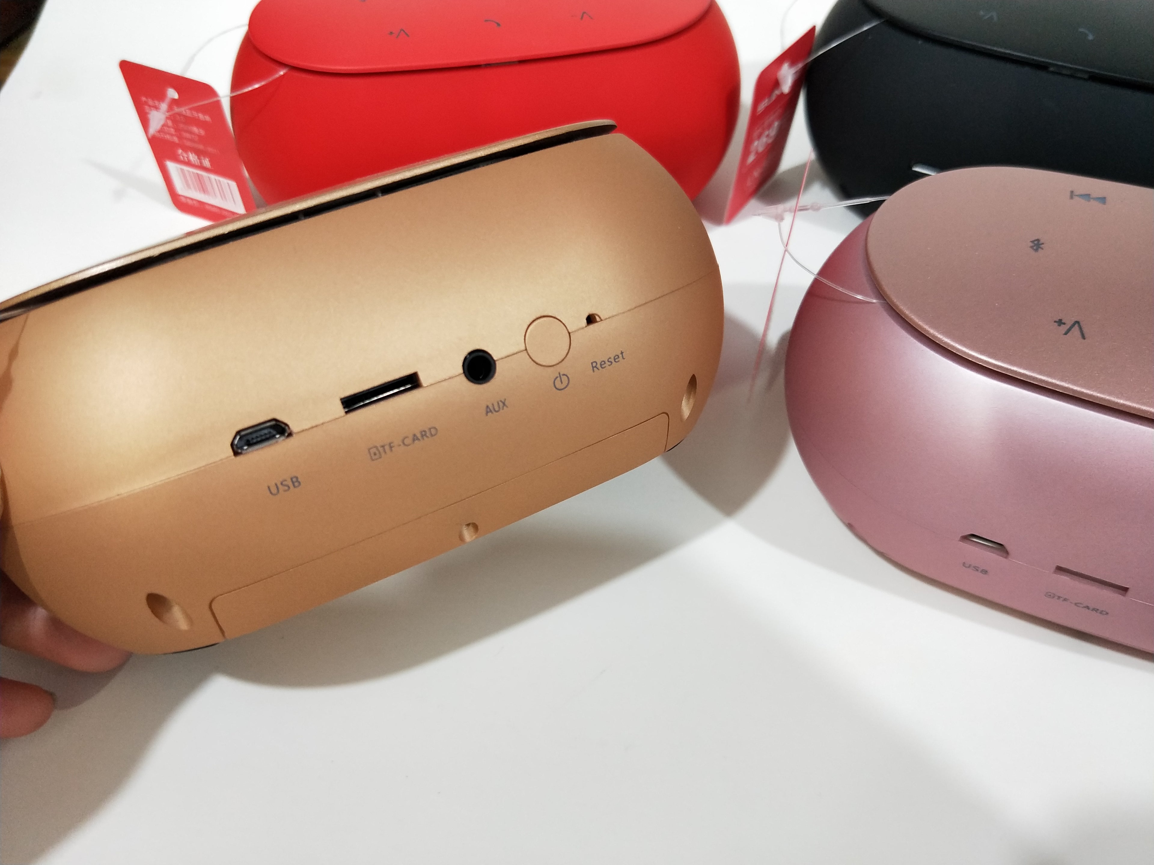 Portable dual speaker